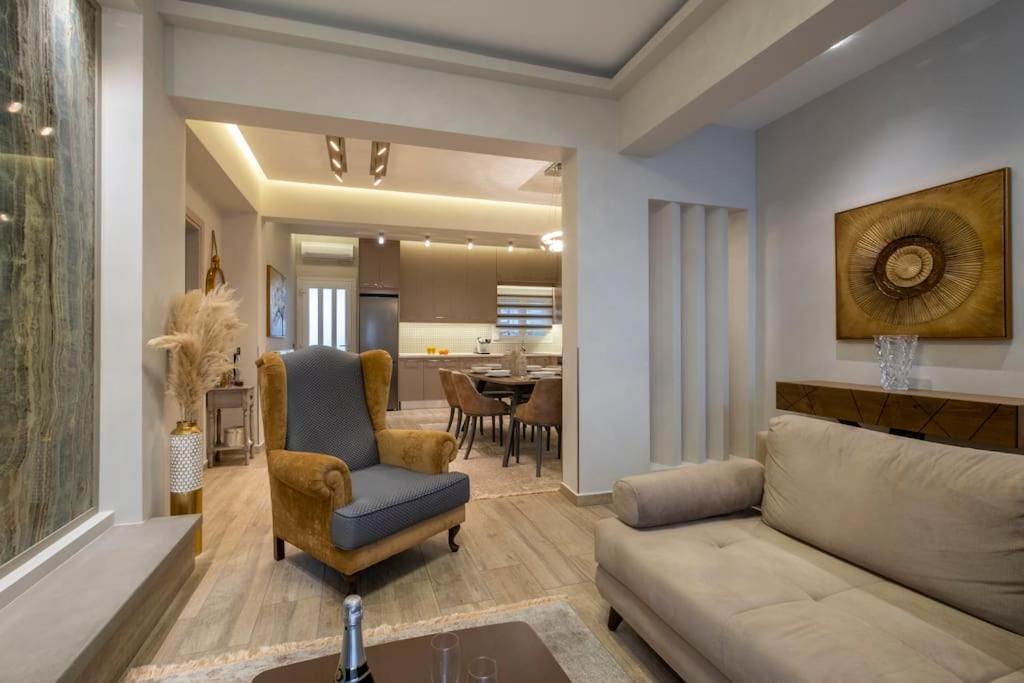 Maison De Luxx A10, Cozy Apartment With Garden In 라리사 외부 사진
